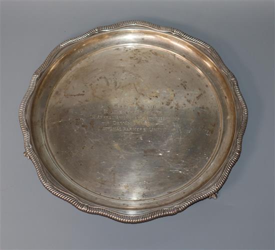 A George V silver salver, Henry Matthews, Birmingham, 1924, 12.5 oz.